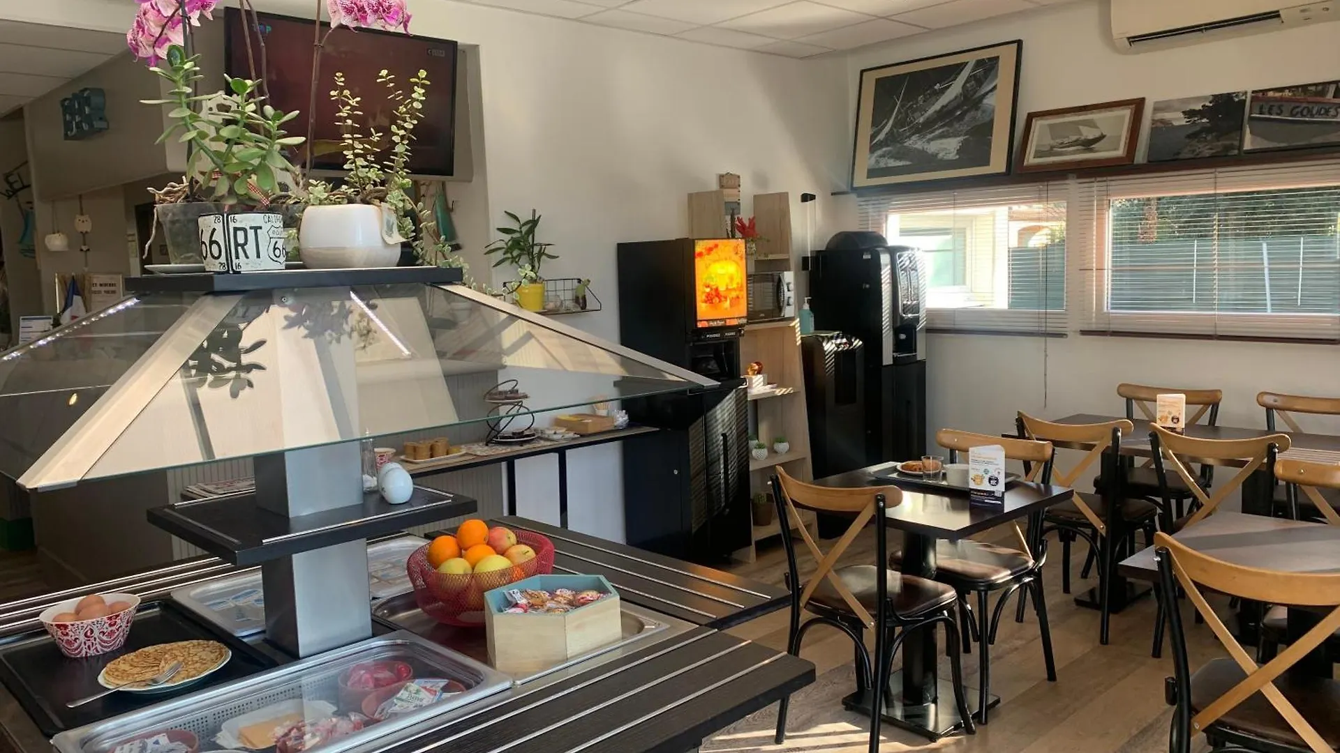 Contact Hotel Marseille Aubagne La Penne-sur-Huveaune Francja