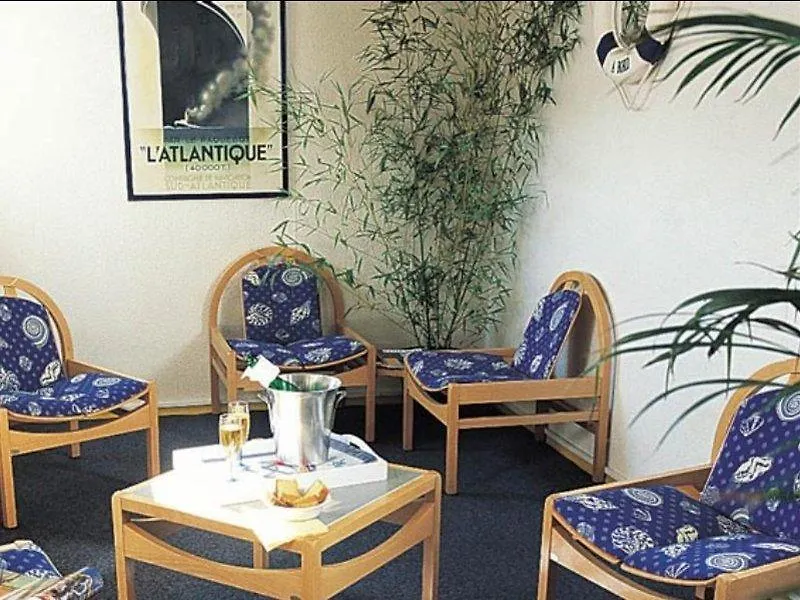 Good Hôtel Marseille Aubagne - La Valentine La Penne-sur-Huveaune France