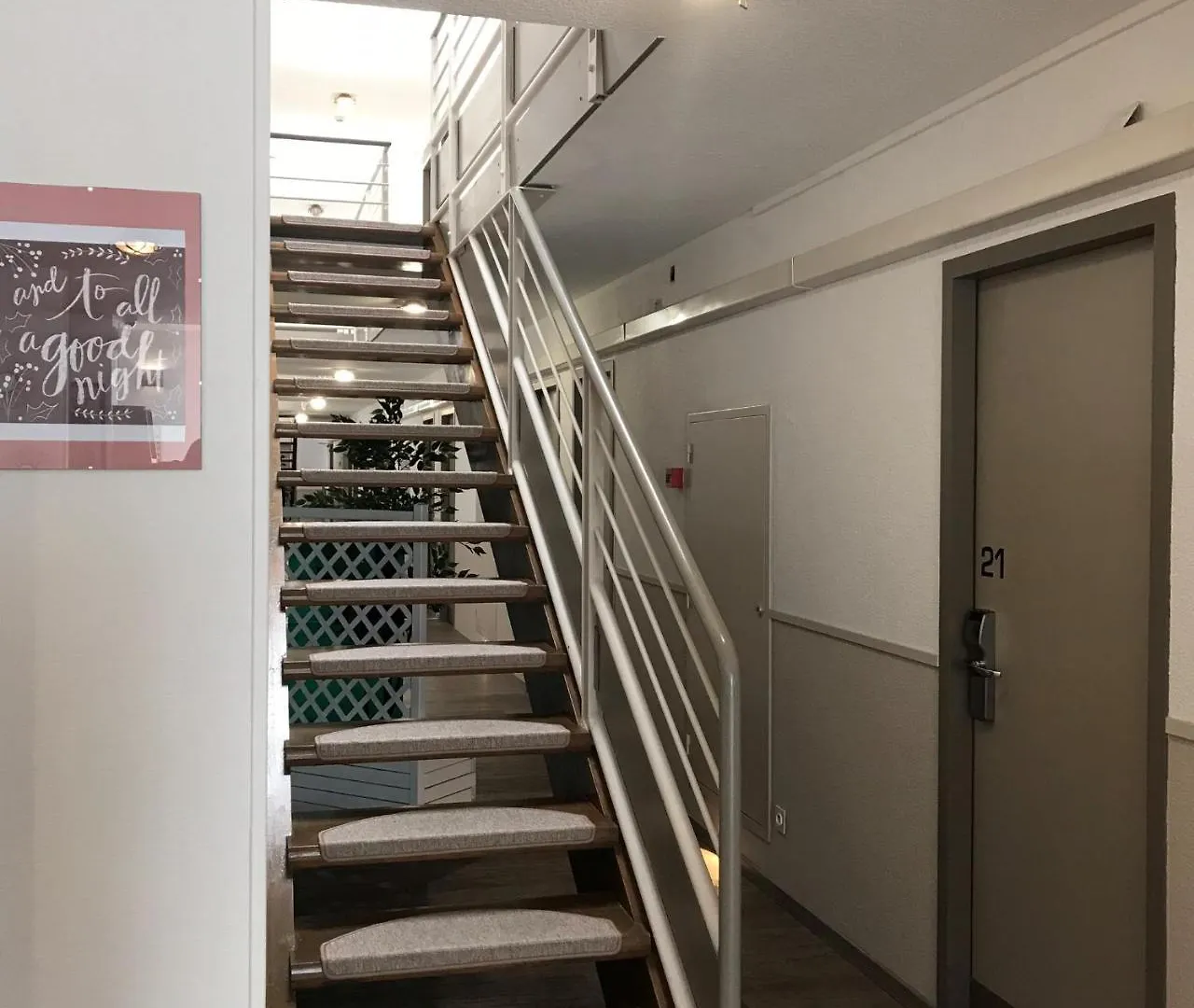 Contact Hotel Marseille Aubagne La Penne-sur-Huveaune